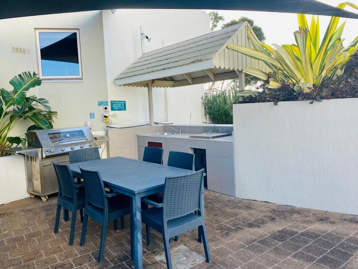License To Chill • Couple'S Escape In Mooloolaba Leilighet Eksteriør bilde